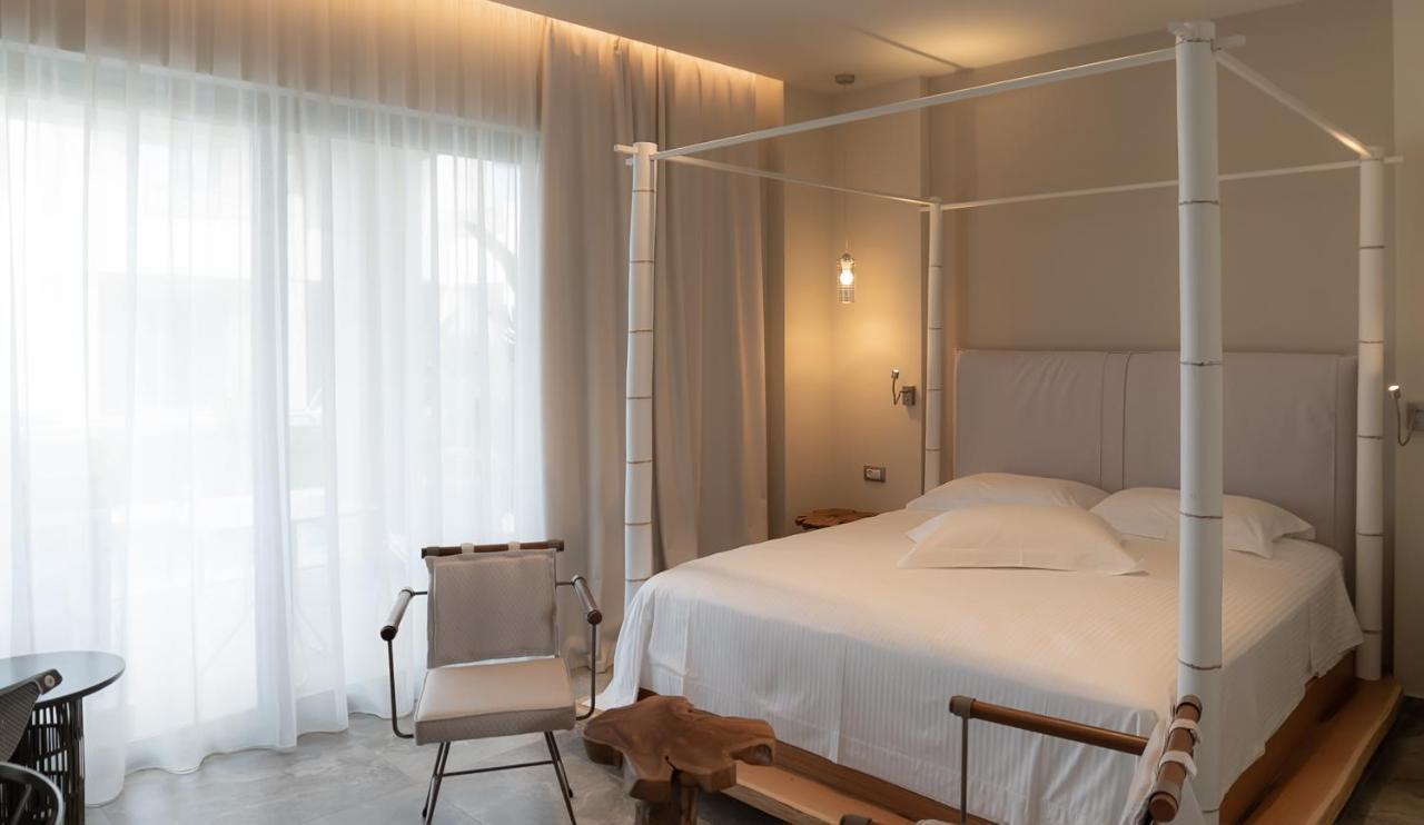 Elysian Luxury Hotel And Spa カラマタ エクステリア 写真