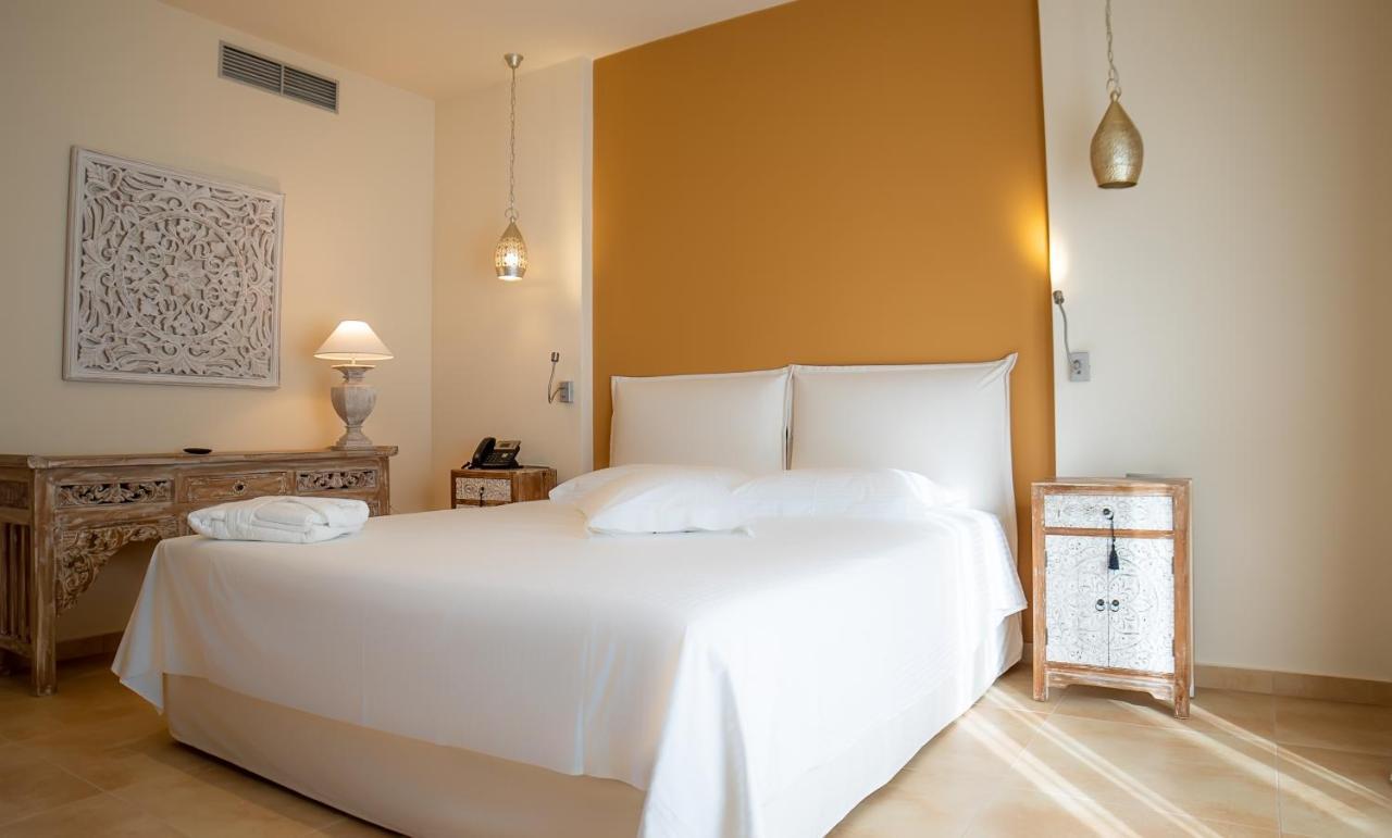 Elysian Luxury Hotel And Spa カラマタ エクステリア 写真