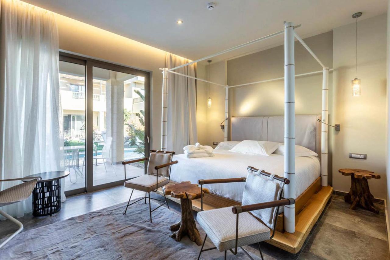 Elysian Luxury Hotel And Spa カラマタ エクステリア 写真