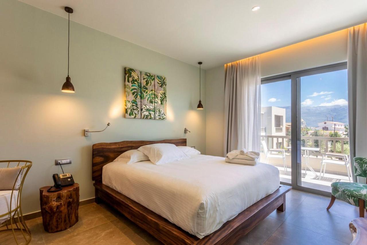Elysian Luxury Hotel And Spa カラマタ エクステリア 写真