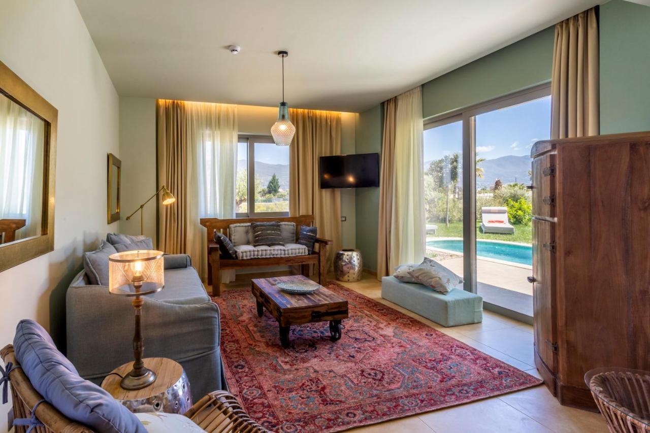 Elysian Luxury Hotel And Spa カラマタ エクステリア 写真